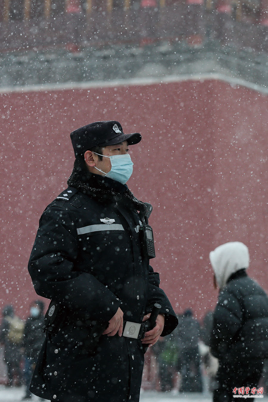 民警冬天制服图片