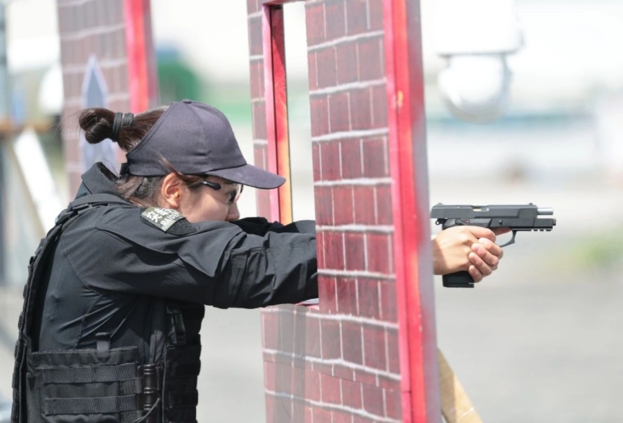 “尖刀·使命”2025年全国公安特警挑战赛在新疆乌鲁木齐举办 (图3)